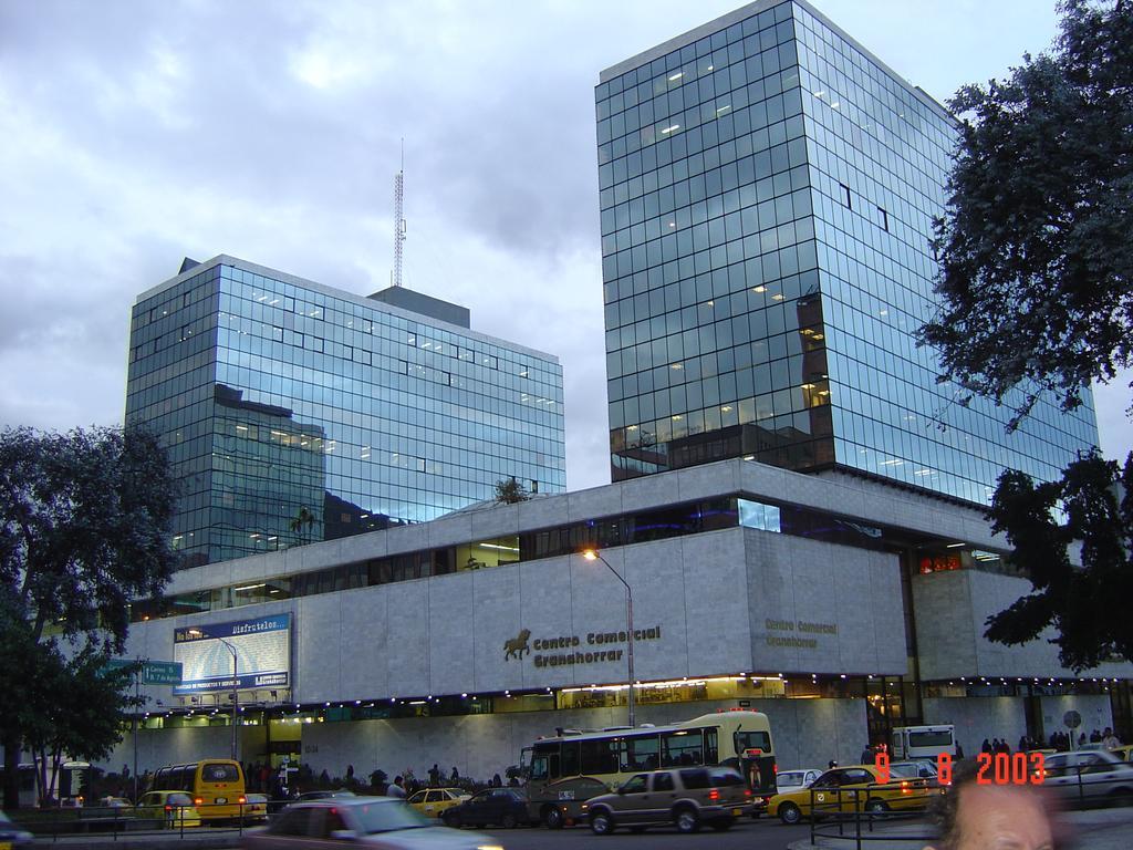 Bogota Rooms Heroes Exteriör bild